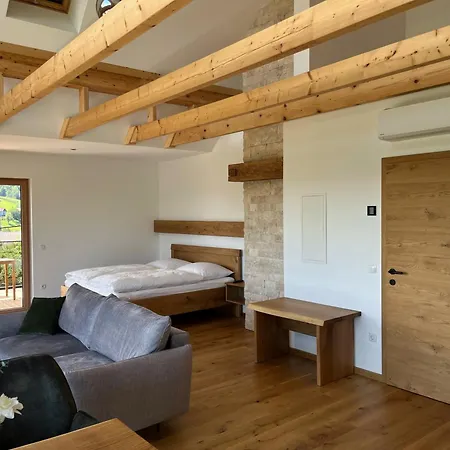 Apartament Weinloft *