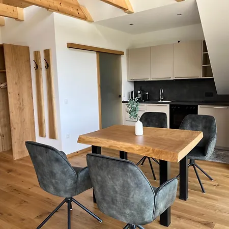 Weinloft Apartament *