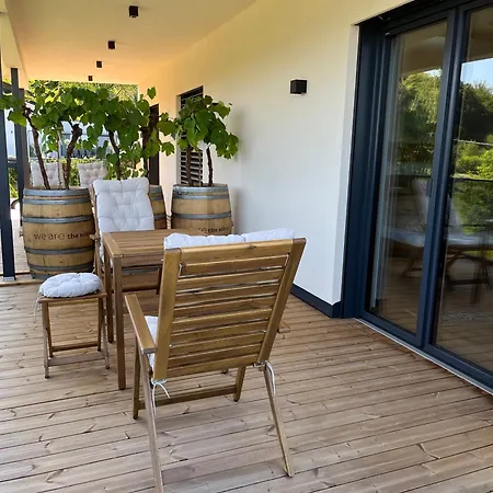 Weinloft Apartment *