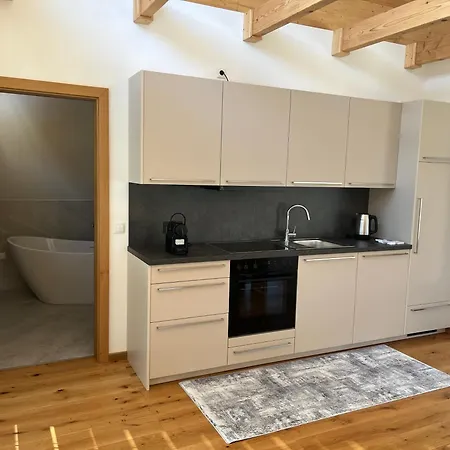 Weinloft Apartament *