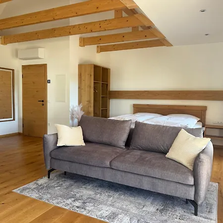 Weinloft Apartment